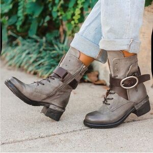 A.S.98 Newhall Combat Boot In Ash Grey Size EU 38